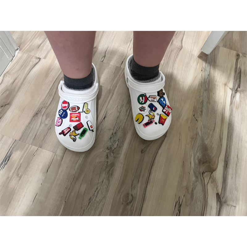 Random Lot Of 25 Pcs PVC Shoe Charms Different Food Candy And Drink Bottle Shoe Decoration