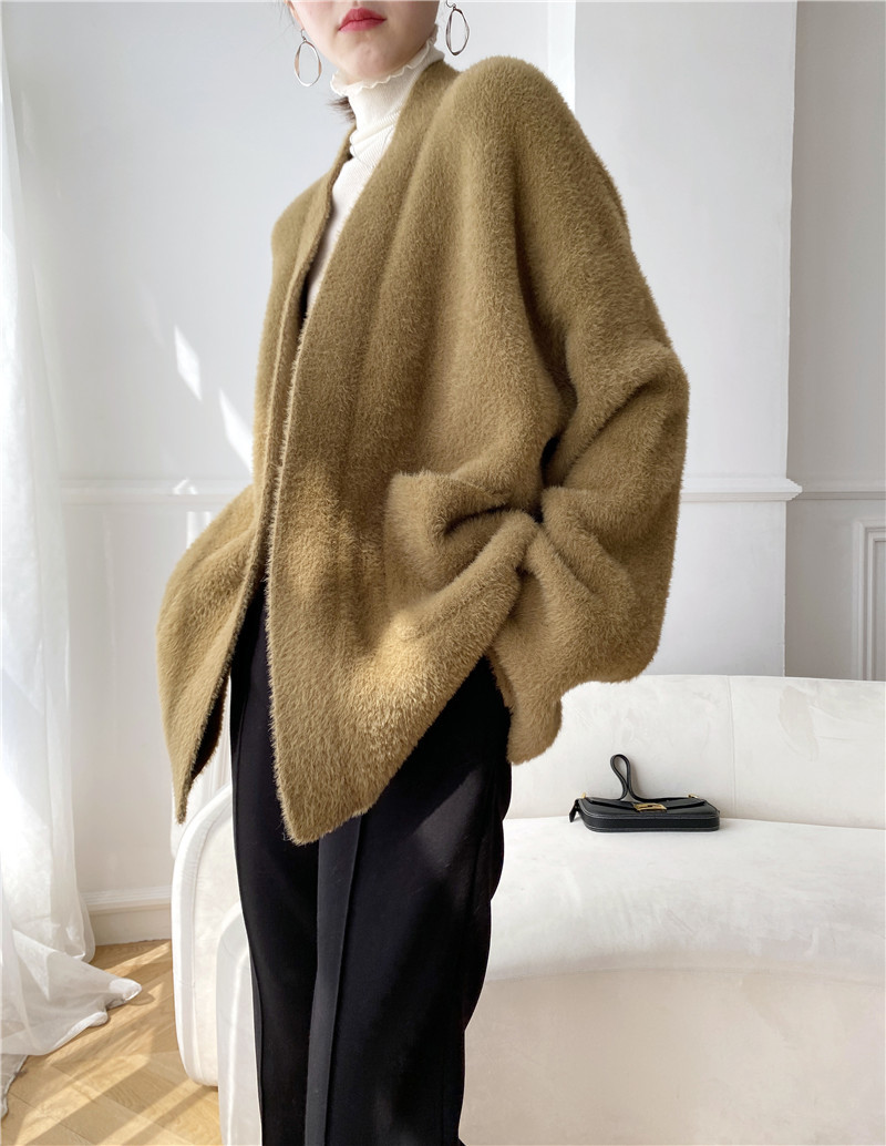 Loose Lazy Thick Knitted Cardigan Does Not Shed Hair