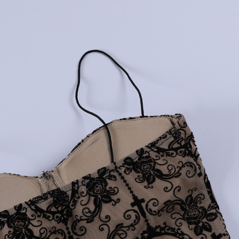 Title 18, Embroidered Pattern Short Camisole