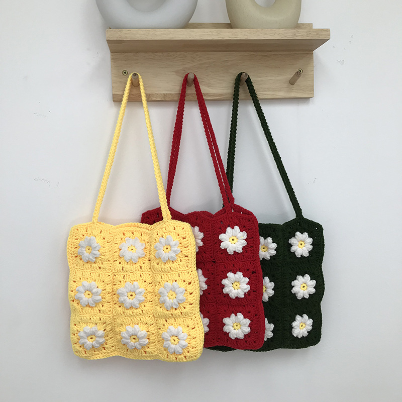 Small Daisy Oblique Crochet Shoulder Knitted Woolen Bag