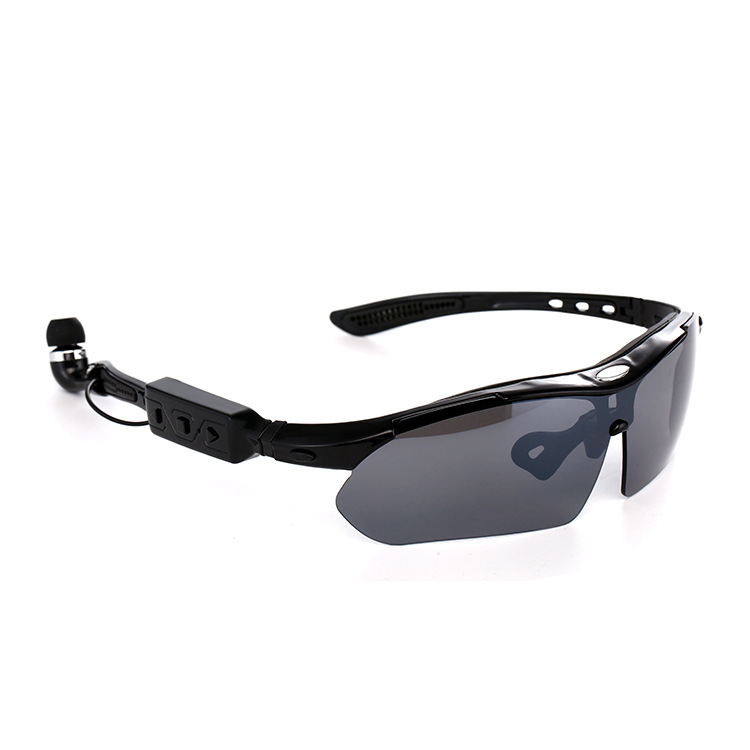 Black frame polarized gray fil