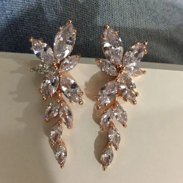 Olive Branch Leaf Zircon Diamond Earrings Earrings