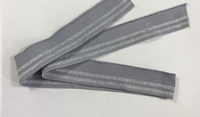 Silver wire with light gray