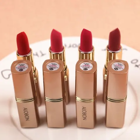 Good-looking Lip Lacquer No Stain on Cup Moisturizing