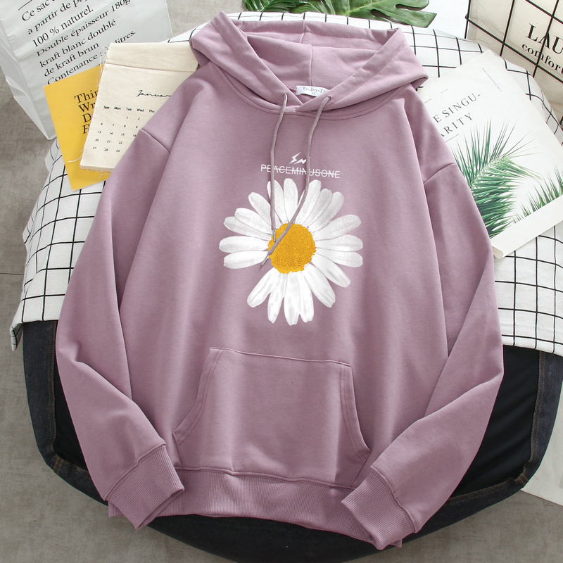 Title 4, new thin super fire Little Daisy hooded sweate...