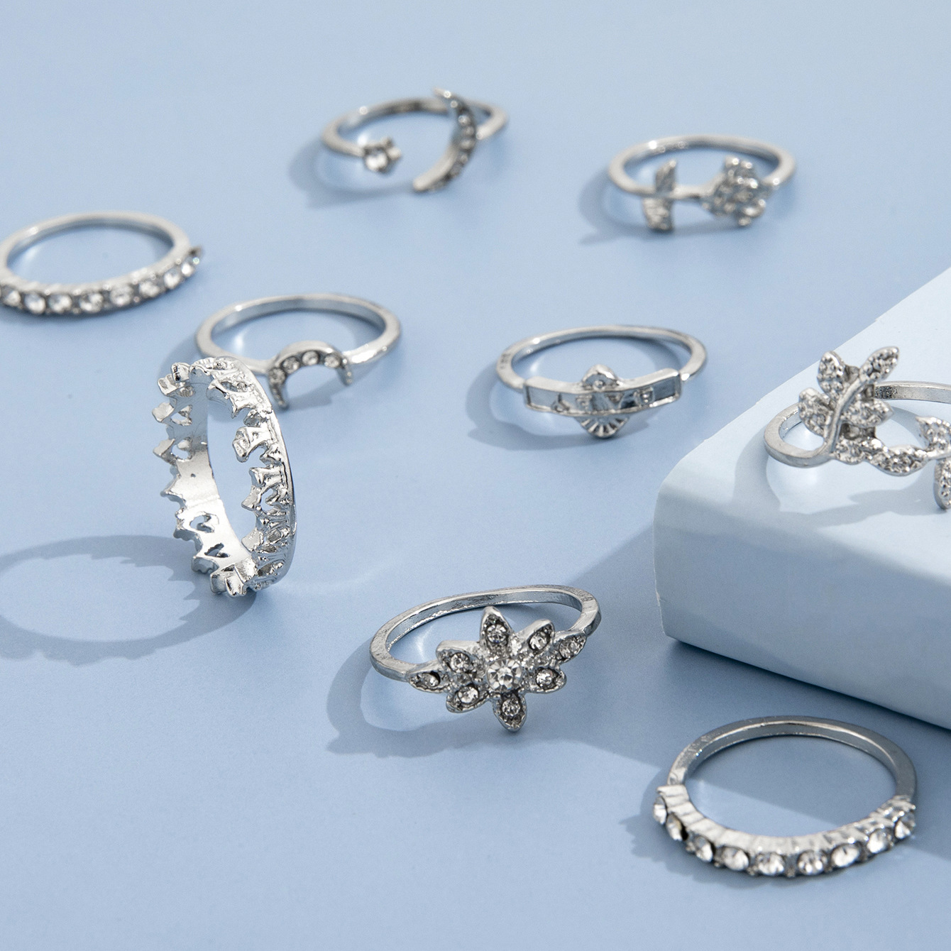 Retro Personality Full Diamond Vine Leaves Moon Flower Ring Nine-piece Set