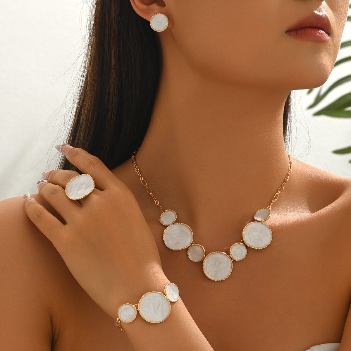 Cross-Border European Style Jewelry Set For Women, Niche Irregular Round Enamel Drop Design Matching Earrings & Elegant Versatile Premium Necklace