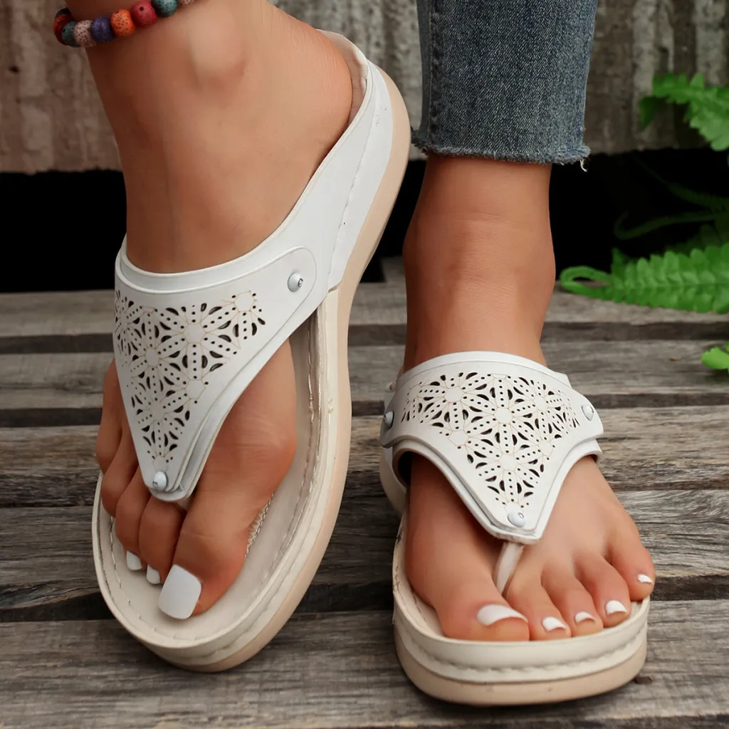 Clip Toe Hollowed Out Women's Sandals Casual Large Size Wedges - White