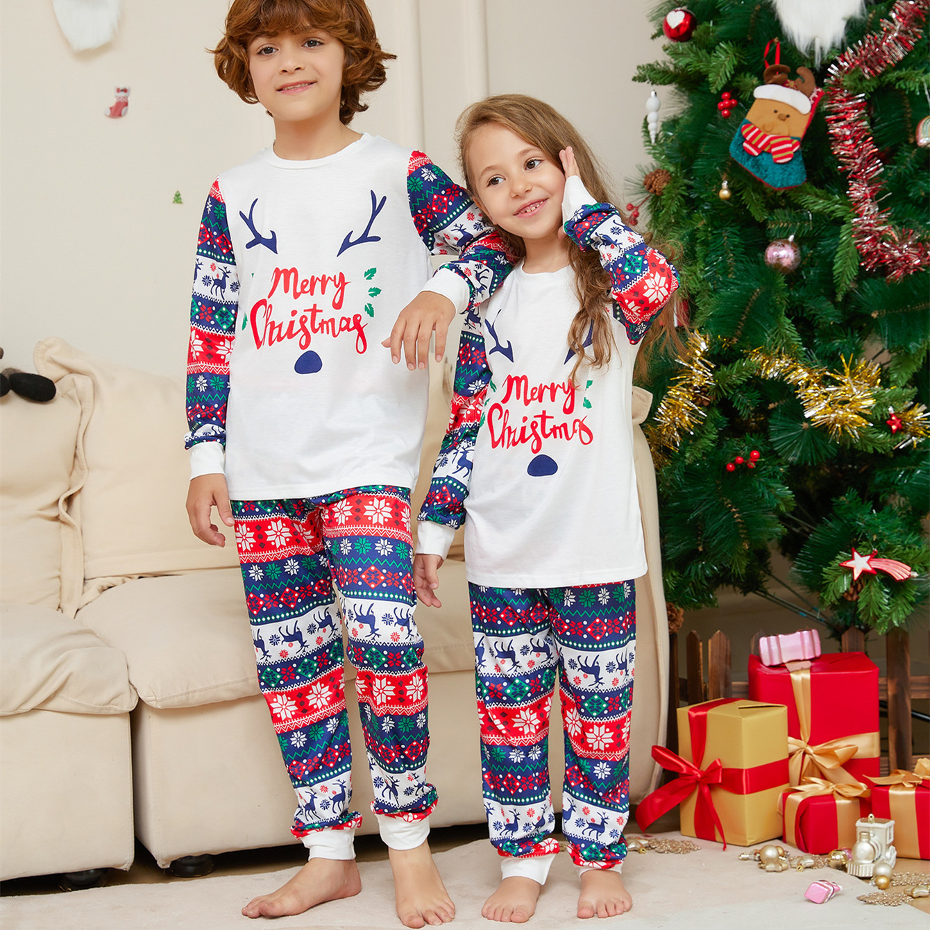 Title 3, Home Wear Antlers Printed Pajamas Suit