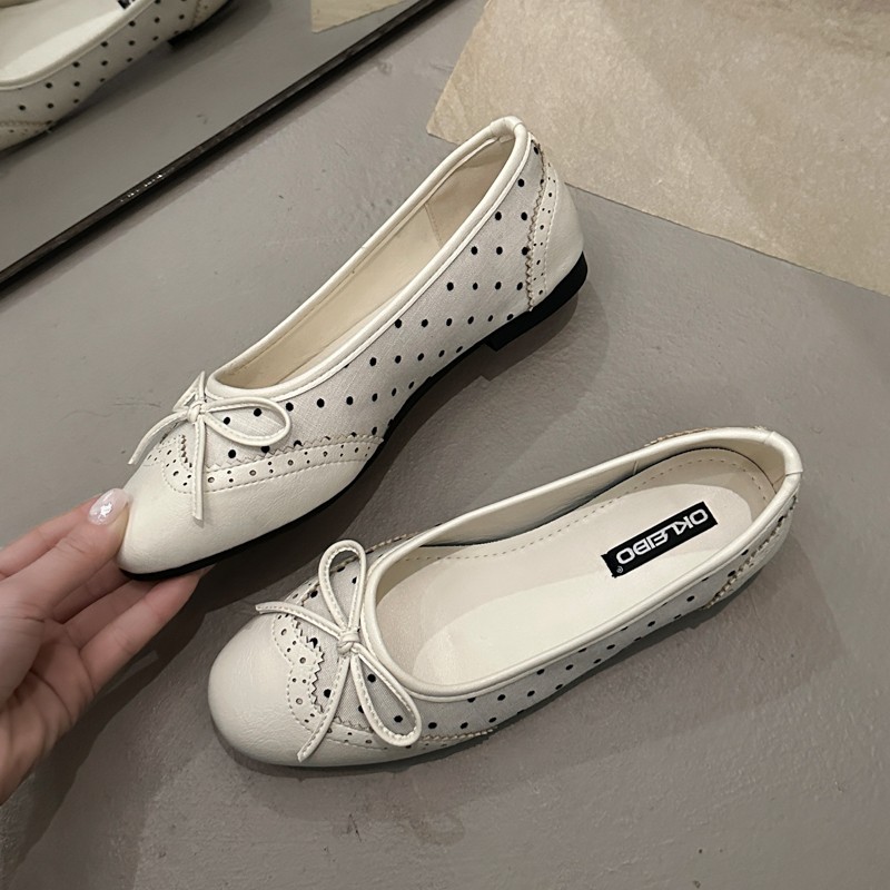 2026 Versatile Elegant Soft Sole Ballet Flats, French Retro Polka Dot Bow Round Toe Low Cut Low Chunky Heel Women Dress Shoes