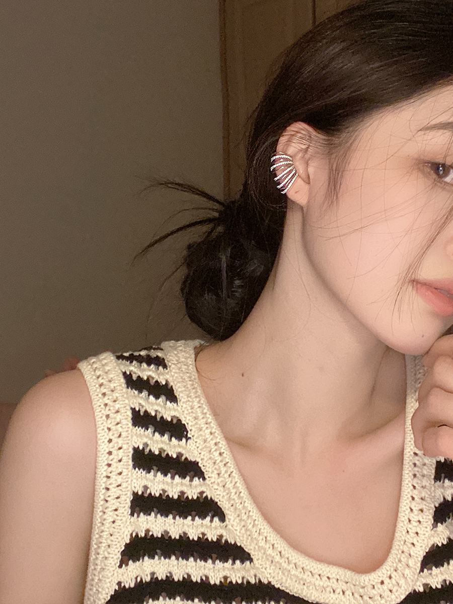 Temperament Versatile Diamond-set Ear Clips Simple Cold