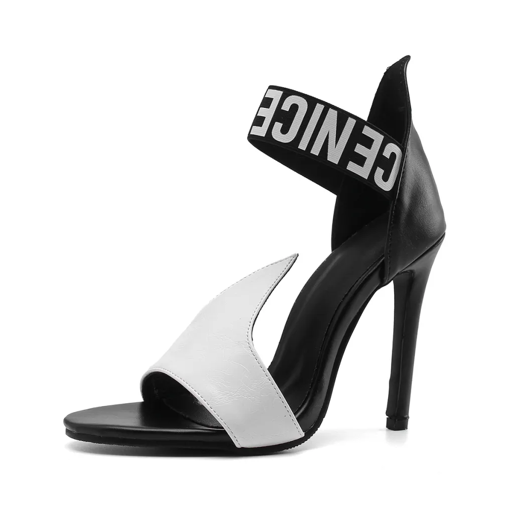 New Summer Women's Shoes Foreign Trade Fashion Stiletto Heel Size 32-43 Hollow Sandals Tide - White