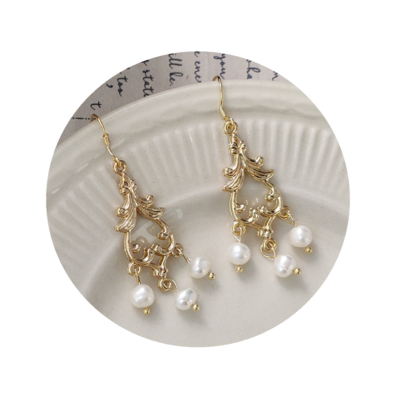 Women's Fashion Freshwater Pearl Handmade Earrings