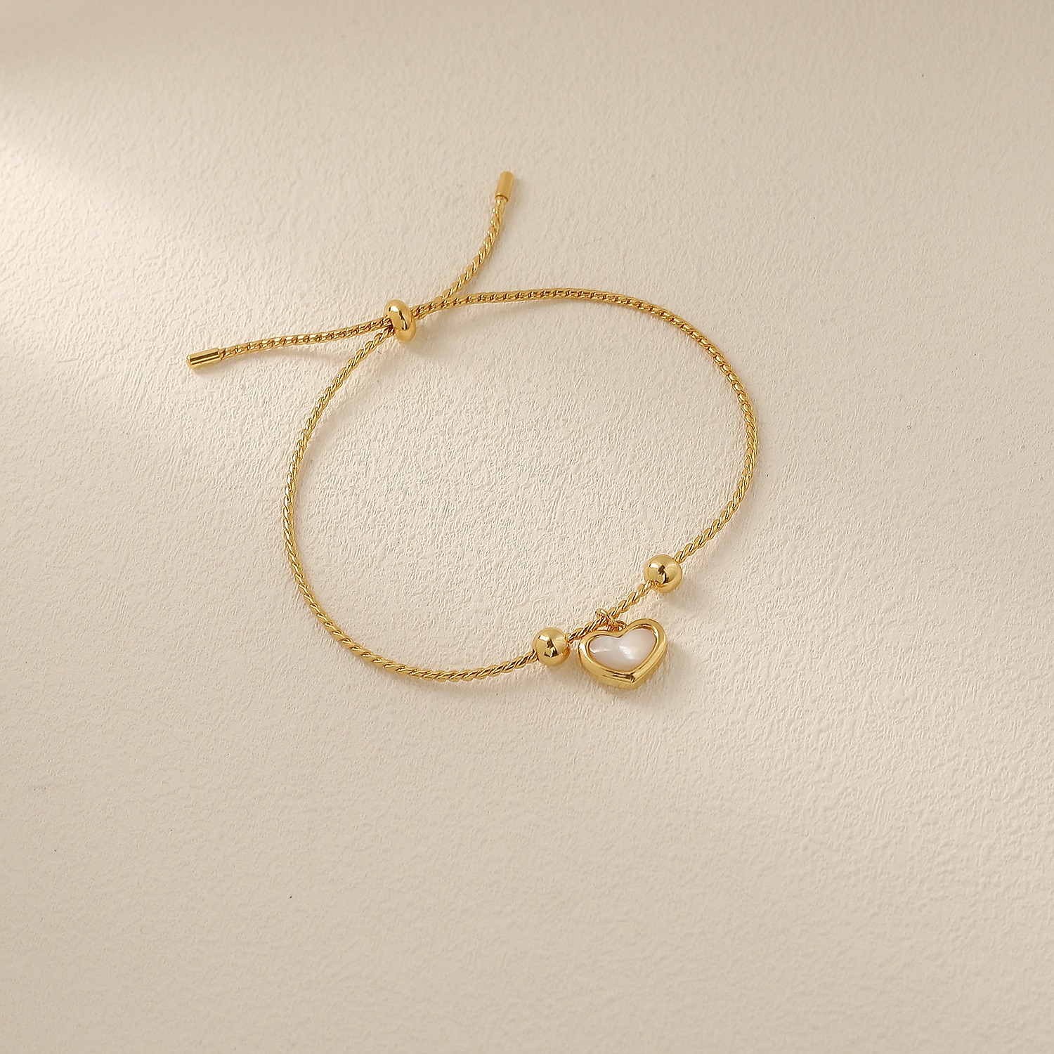 Shell White Fritillaria Heart Love Bracelet