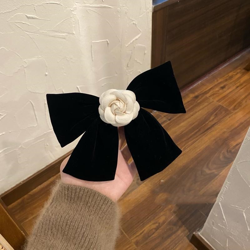 Bow