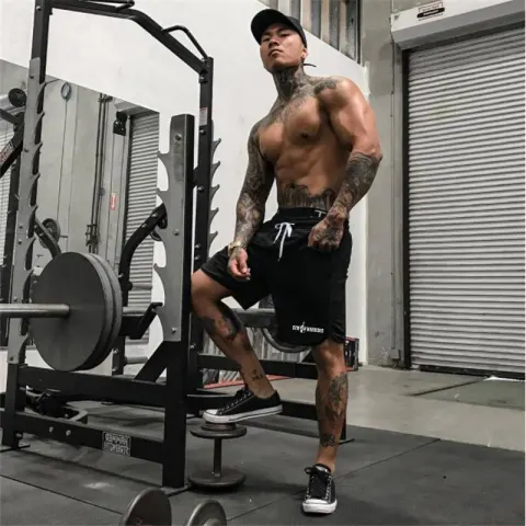 Summer Brand Mesh Quick Dry Fitness Shorts Men Gym