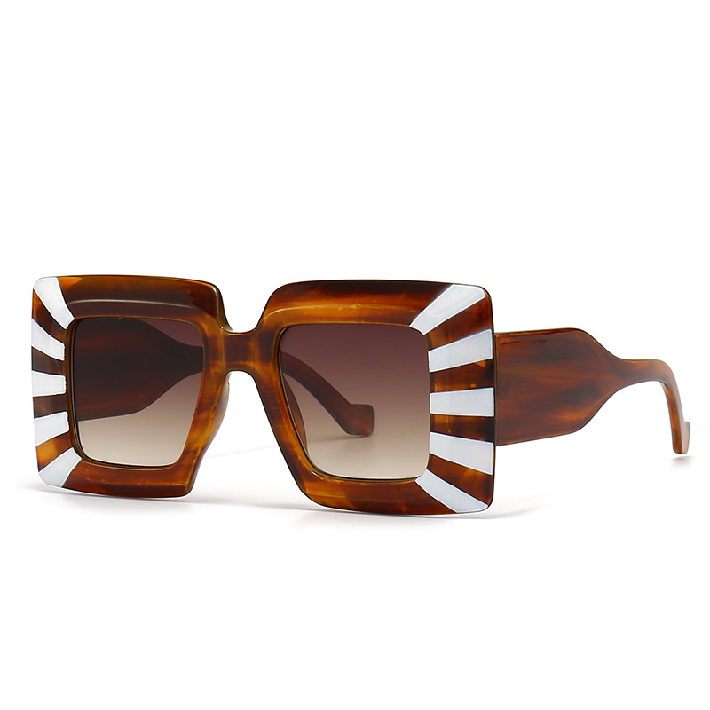 Title 9, Wide Leg Flat Top Sun Female Sunglasses