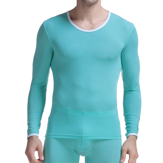 Slim-fit Autumn Coat Is Close To The Body
