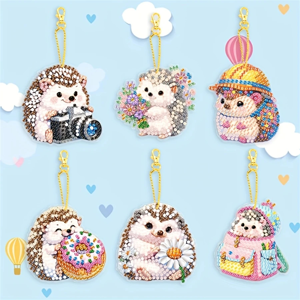 DIY Diamond Painting Keychain - Hedgehog Pattern, DIY Decorations, Diamond Kit Craft Supplies, Handmade Mosaic Painting Keychain DIY Set Suitable For Beginners, Creative Handmade Craft Gift S