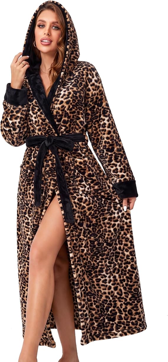 RONGTAI Women's Plush Hooded Robe Bathrobe-Fast Warmth For Home — image 5