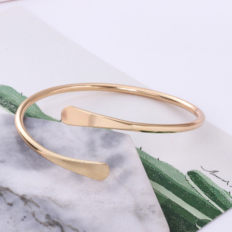 Gold Plated Two End Flat Bracelet