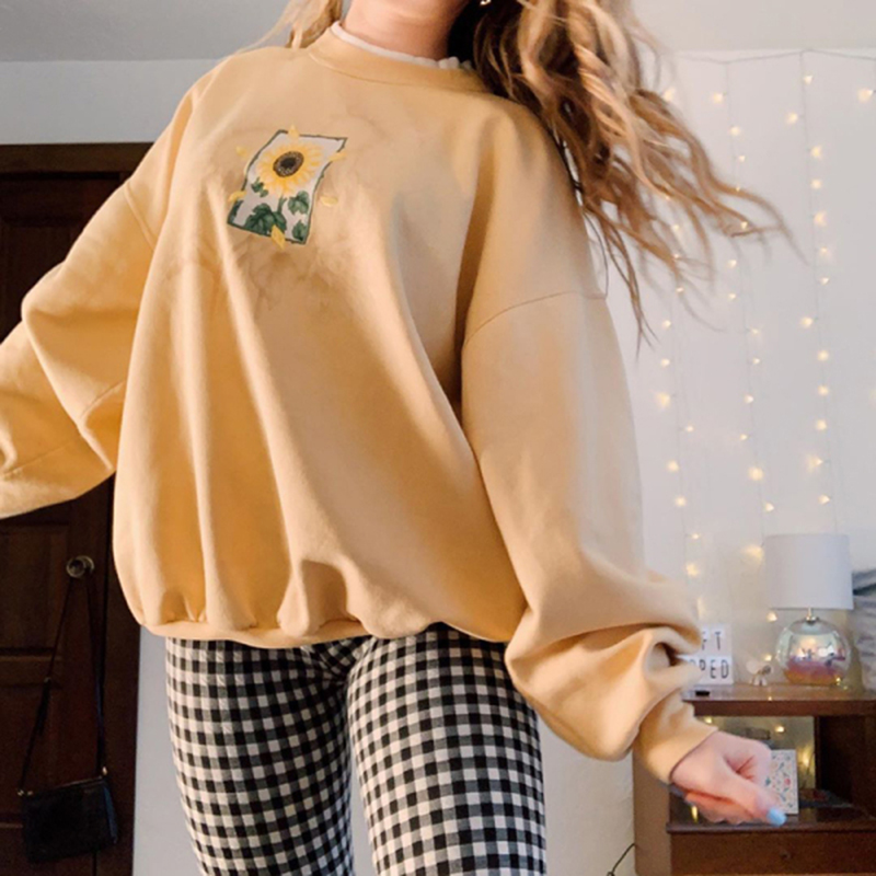 Loose And Thin Round Neck Sunflower Print Long-sleeved Sweater Women