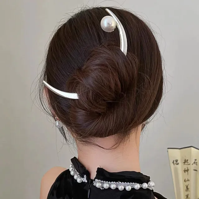 With Hairpins On The First Quarter Of Moon F0291 Silverregular - Shop at LoveMi