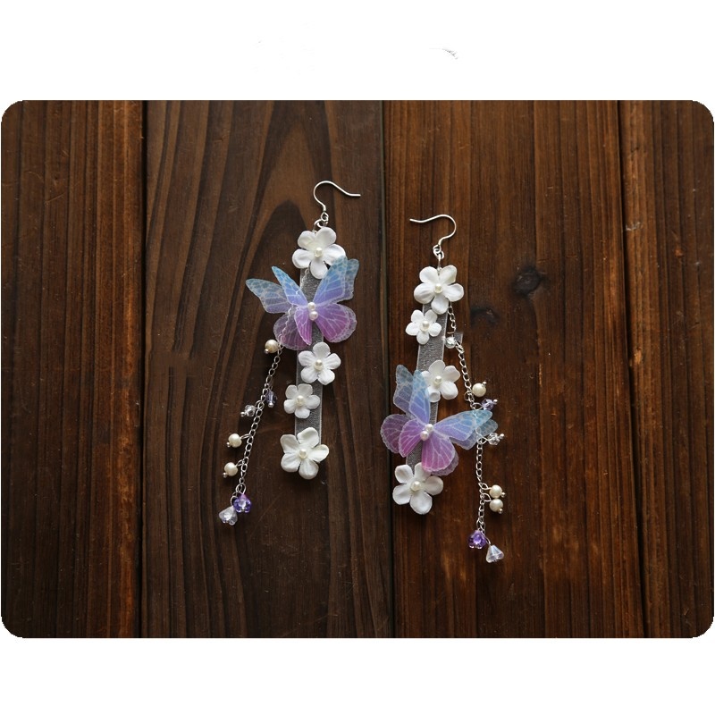 Title 9, Light Blue Tulle Butterfly Small Flower Necklac...