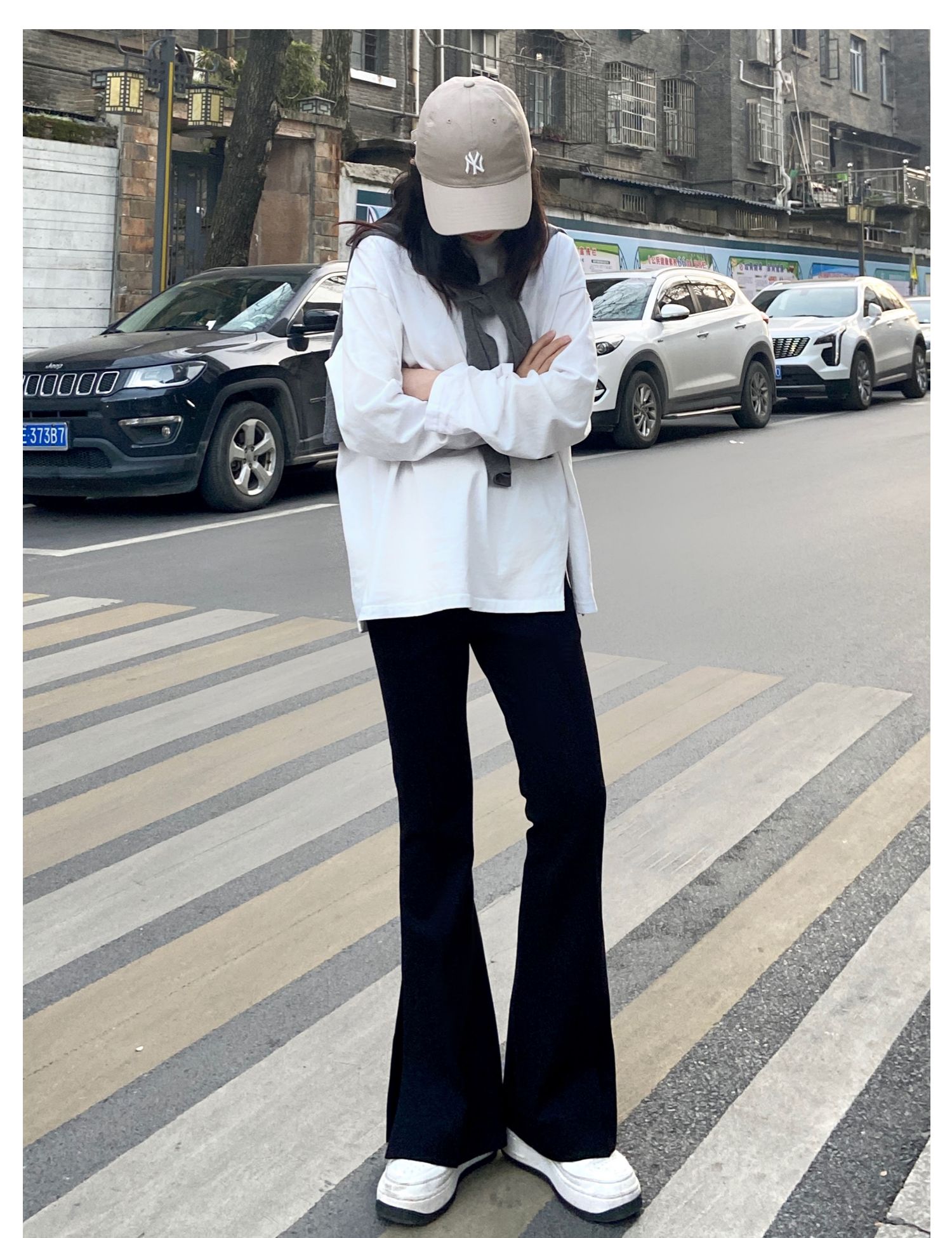 Women's Retro Side Slit Micro Flared Wide Leg Pants