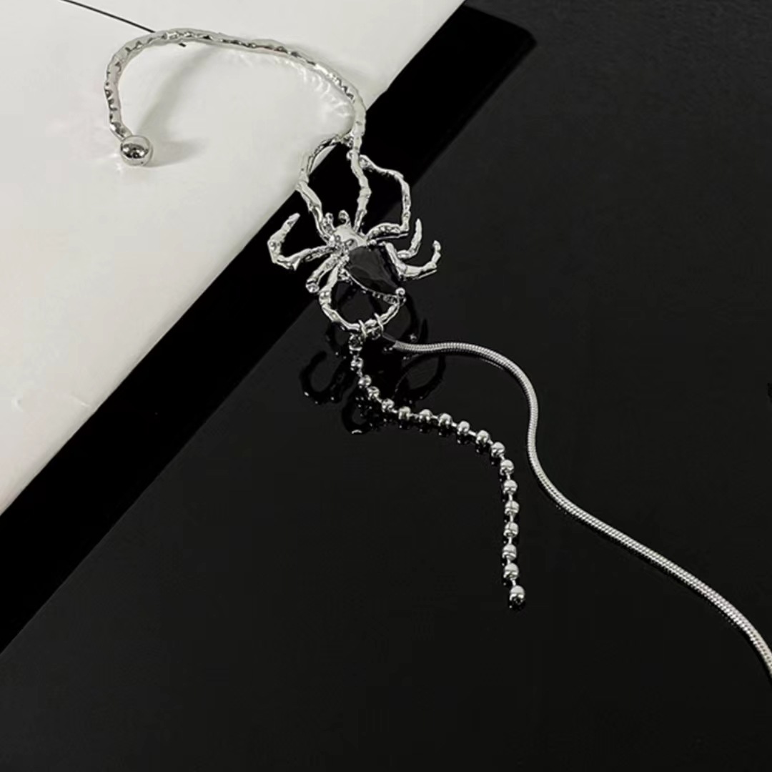 Spider Tassel Earrings Female (Single left ear)