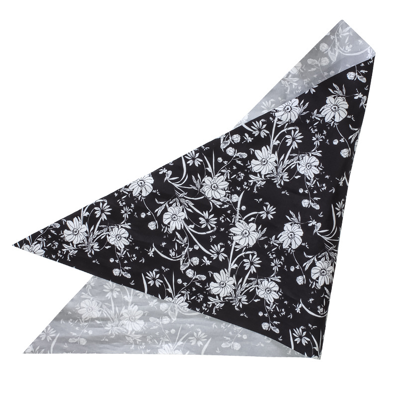 Black and white saliva towel