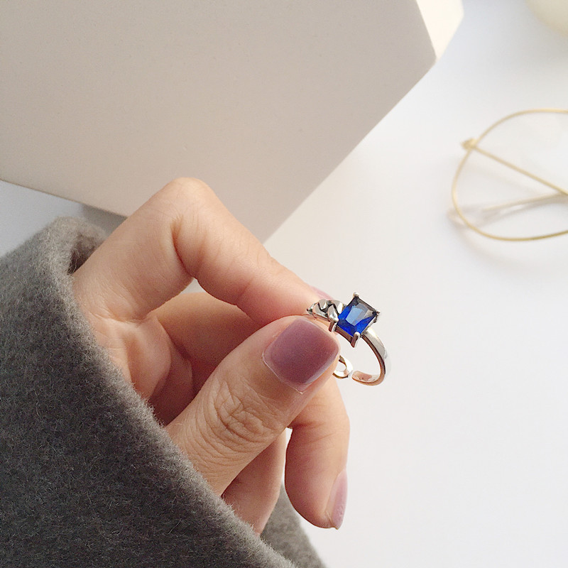 Fashion Temperament Black Agate Square Diamond Antique Old Personality Ring