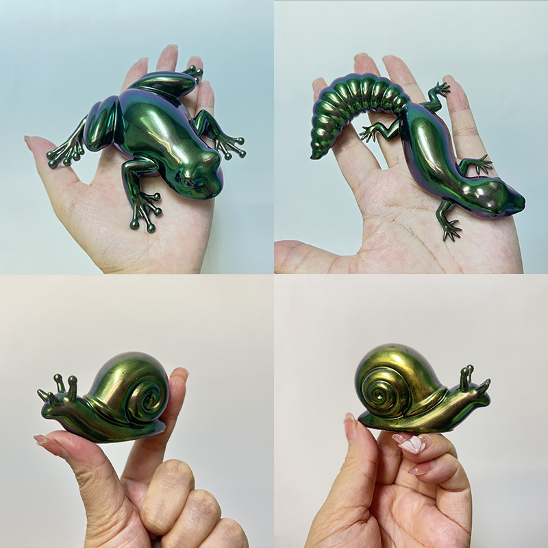 Title 8, Small Animal Ornaments Easter Frog Lizard Snail...