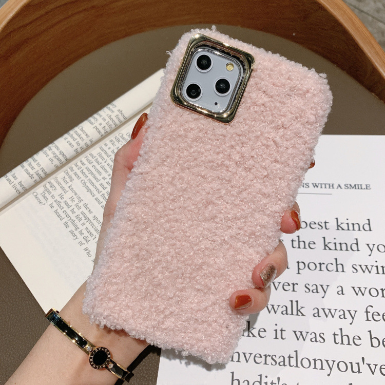 Autumn And Winter Plush Solid Mobile Phone Case – Pink, iPhone11Pro