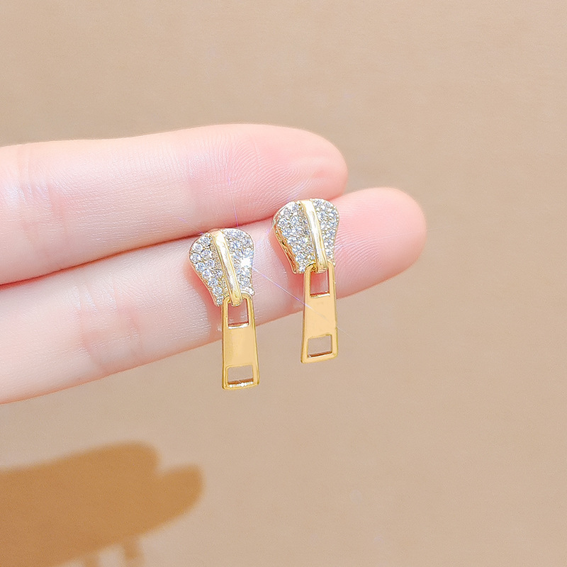 South Korea's Niche Earrings  New Trendy Personality