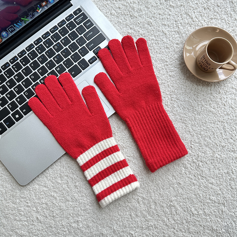 Title 4, Fashionable Warm Five-finger Gloves For Women