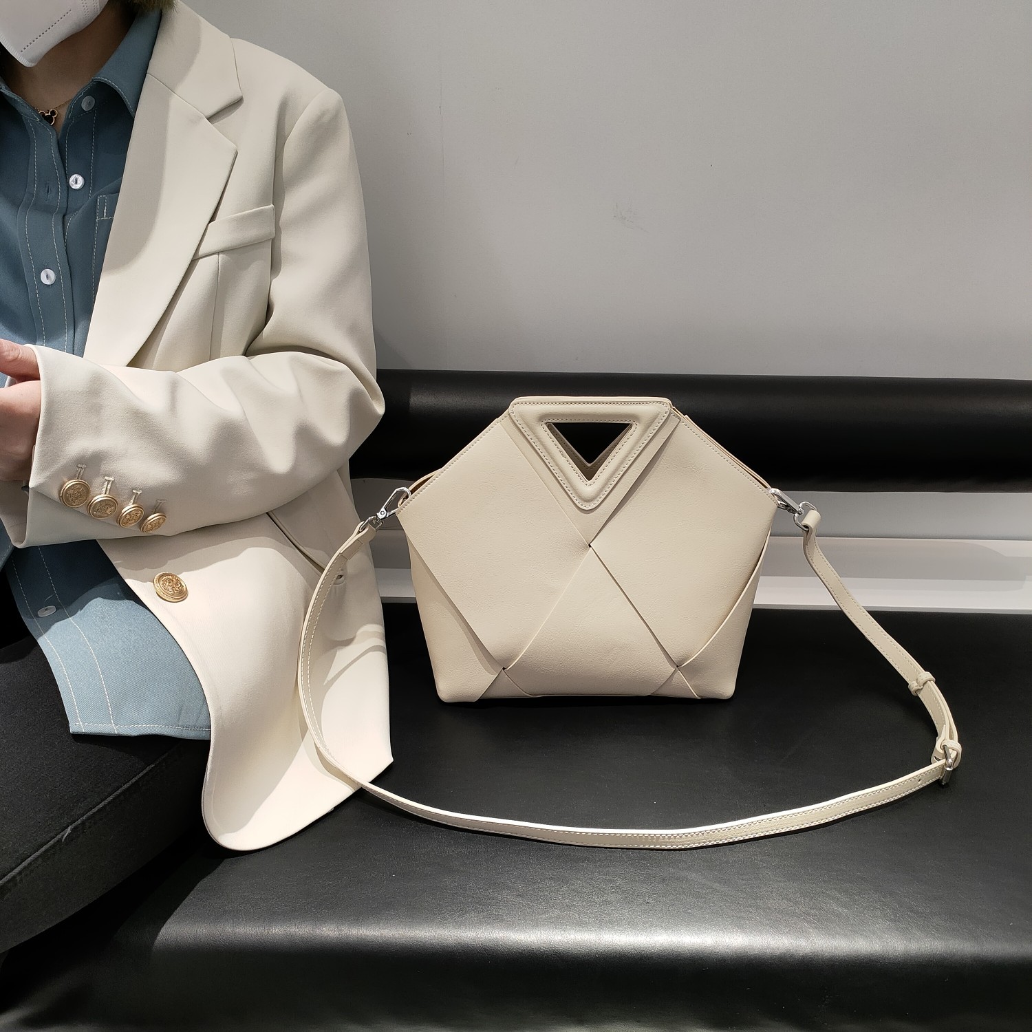 High-End Woven Shoulder Bag colorways