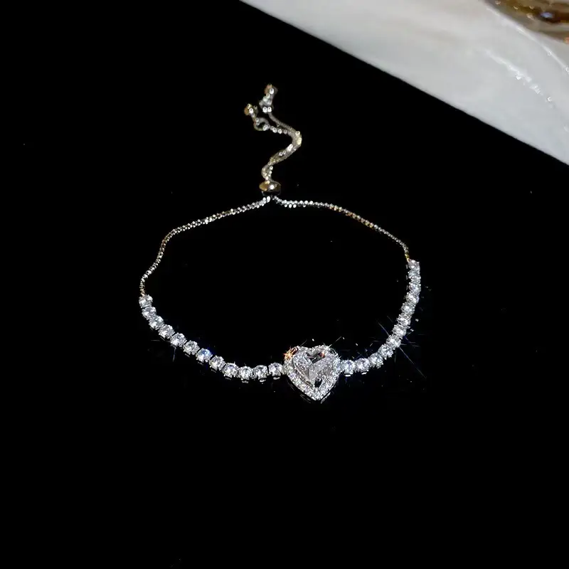 Western Style Zirconia Heart Bracelet Exquisite Premium Bangle Chic Niche Trendy Fashion Hand Jewelry