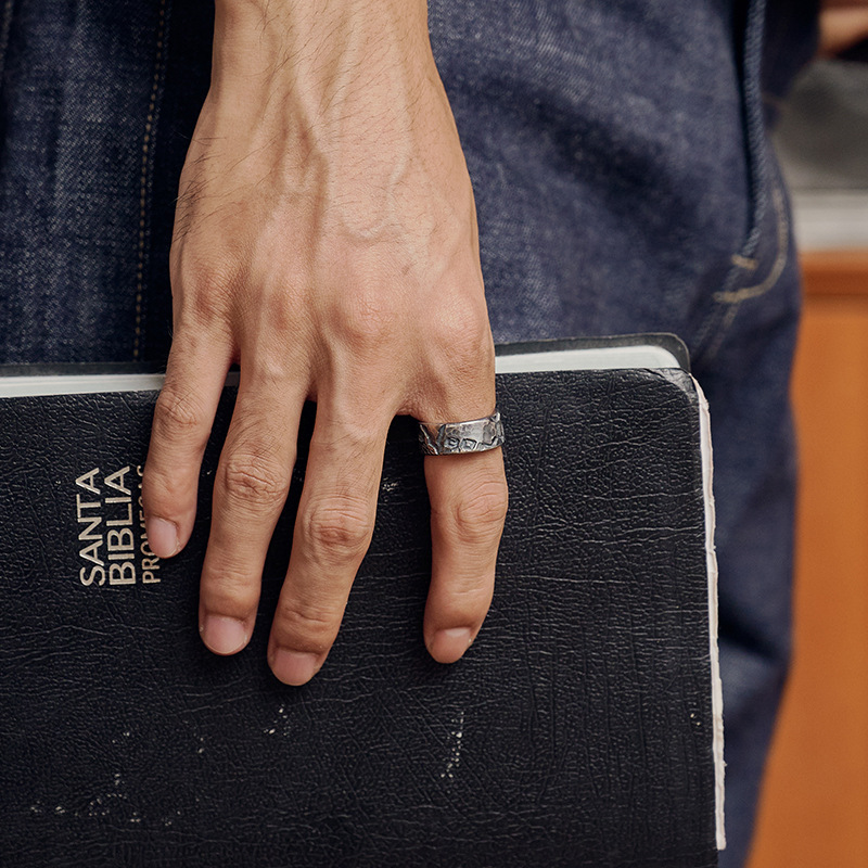 Male Trend Domineering Retro Ring Single