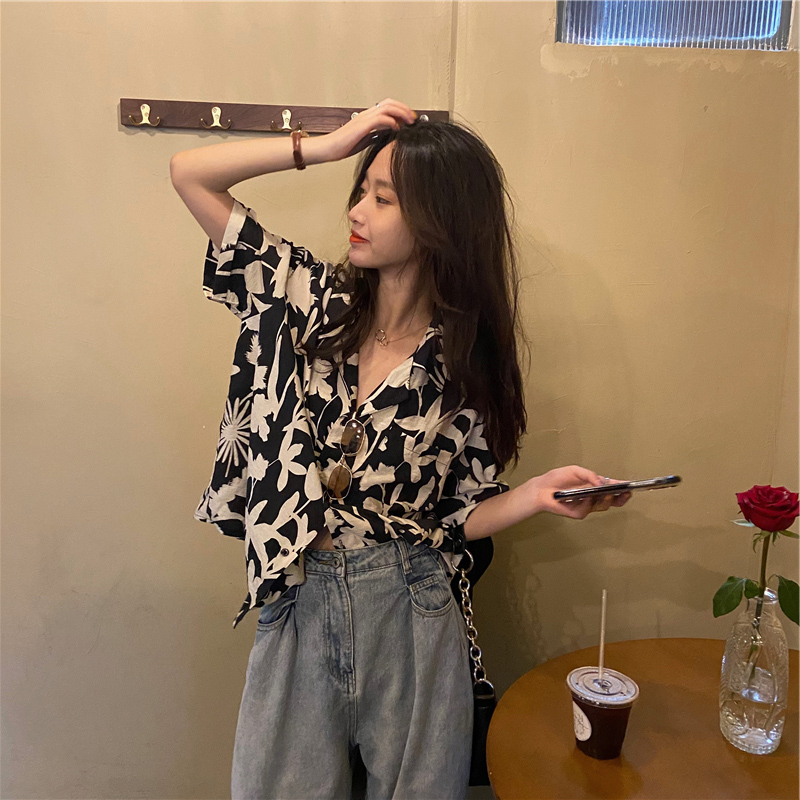 Title 4, Gentle Design Sense Harajuku BF Style Half-slee...