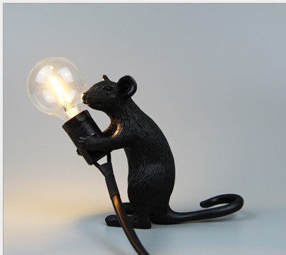 Black Sitting Mouse