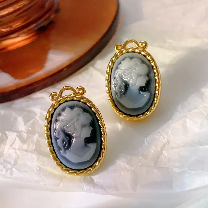Vintage Fried Dough Twist Relief Oval Earrings