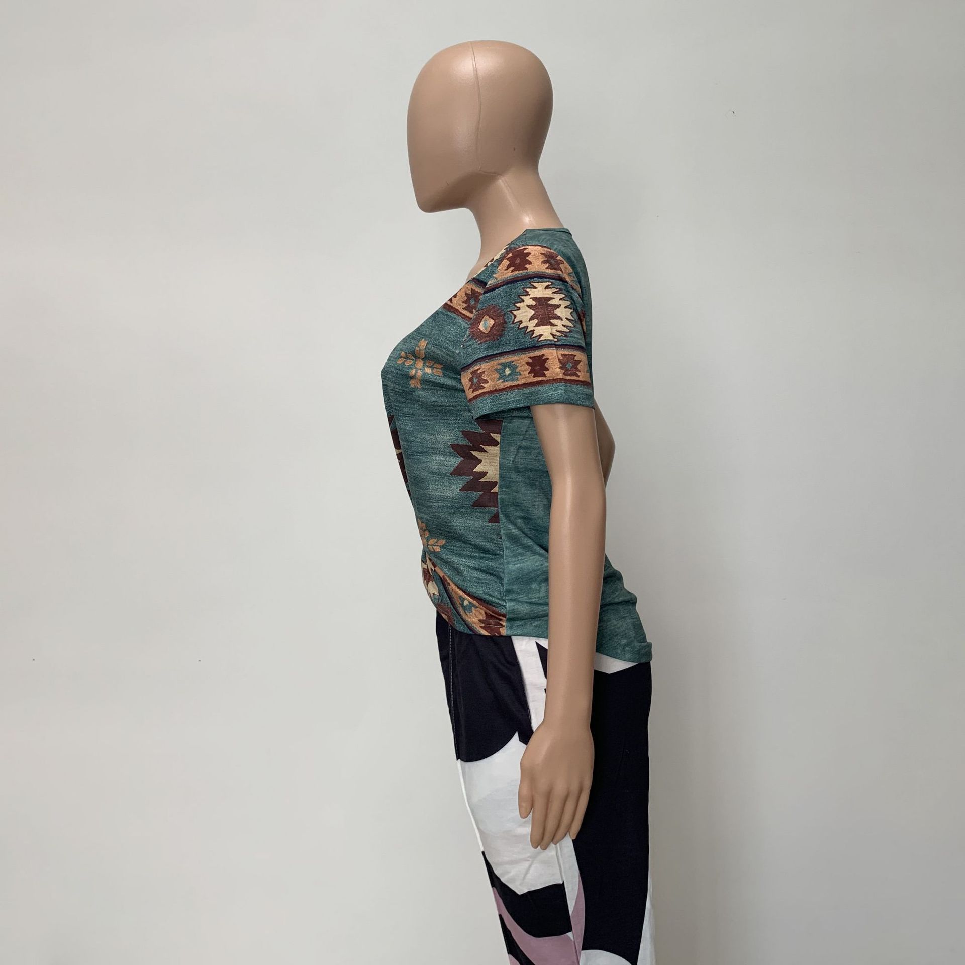 New Women's Western Print Casual Versatile Top