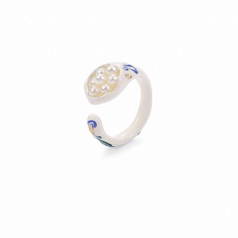 And Elegant Gold Leaf Hand-painted White Handmade Ring