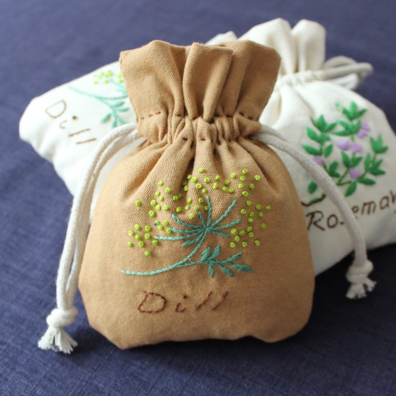 Handmade DIY Embroidery Sachet Material Pack — image 1