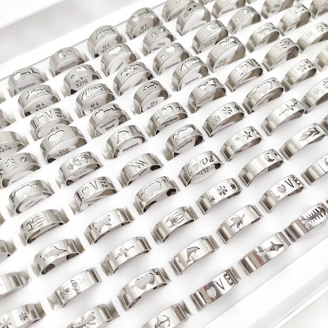 Men's And Women's Stainless Steel Striped Ring Set