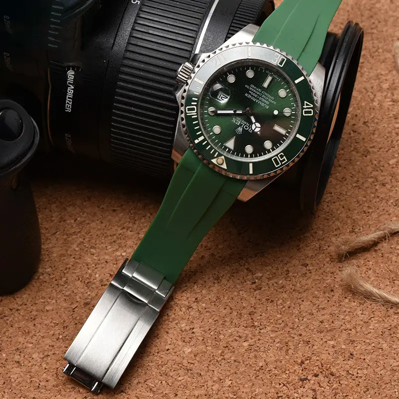 Fashion Men's Waterproof Silicone Curved Strap