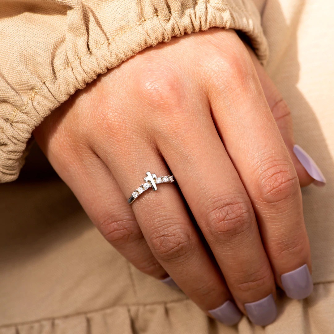 S925 Sterling Silver Cross Ring Female Simple Fashion Style Inlaid Zircon