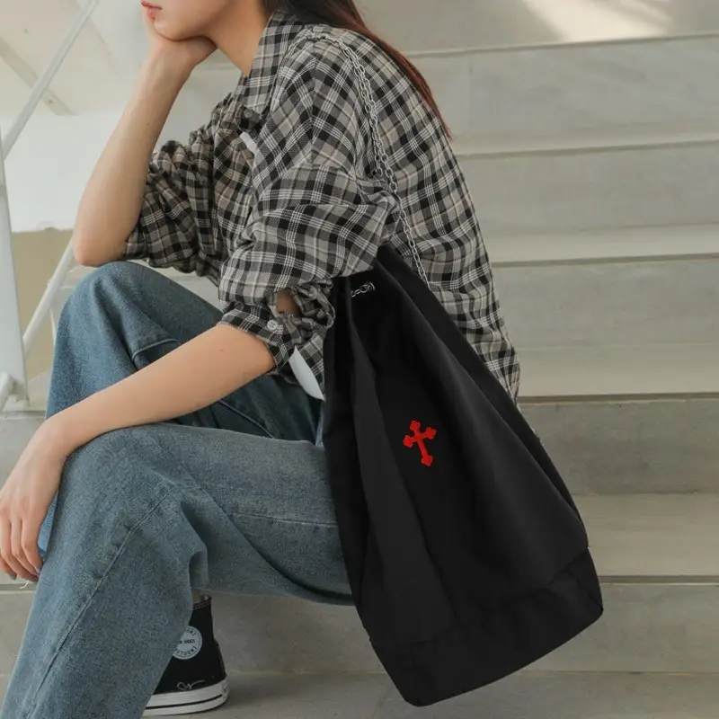 Women's Bag Original Design Cross-embroidered Chain Beam Cross-shoulder Cross-body Bag