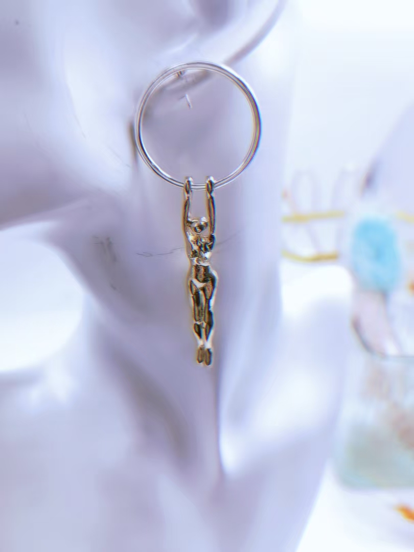 High-End Metallic Twisted Chain Earrings